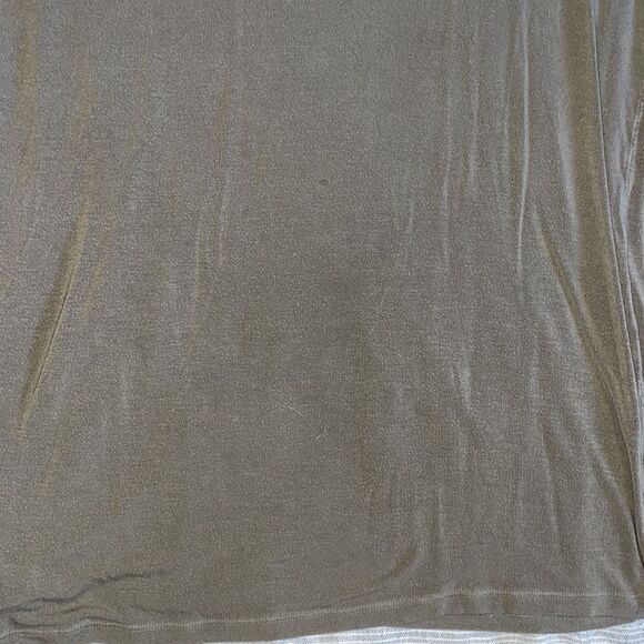 Brandy Melville Relaxed Tee - Army Green - Picture 5 of 9